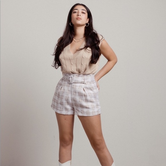 NWT Le Lis sz Large Taupe Plaid High Waisted Tweed Shorts w Fabric Belt - Picture 2 of 16